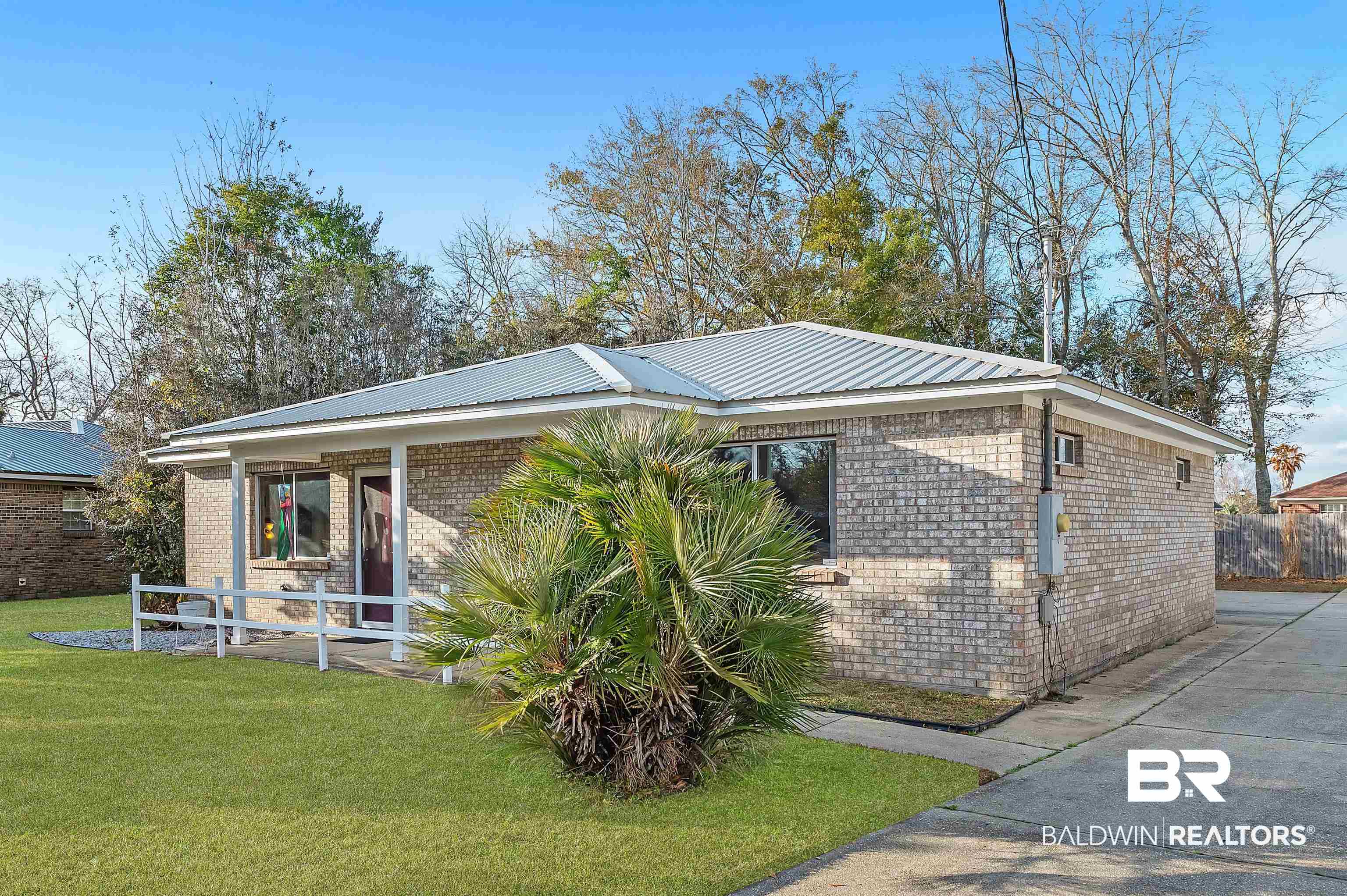 526 Ariel Avenue Foley, AL 36535 - Photo 2 of 33 Exterior space featuring a lawn