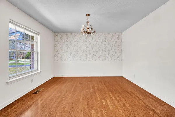 $465,000 | 6914 Starlite Road, Hixson, TN 37343