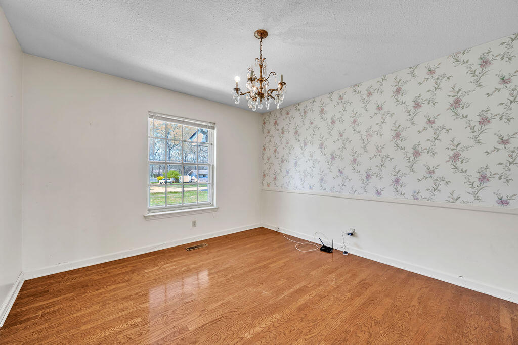 6914 Starlite Road Hixson, TN 37343 - Photo 15 of 57 6914StarLite-16