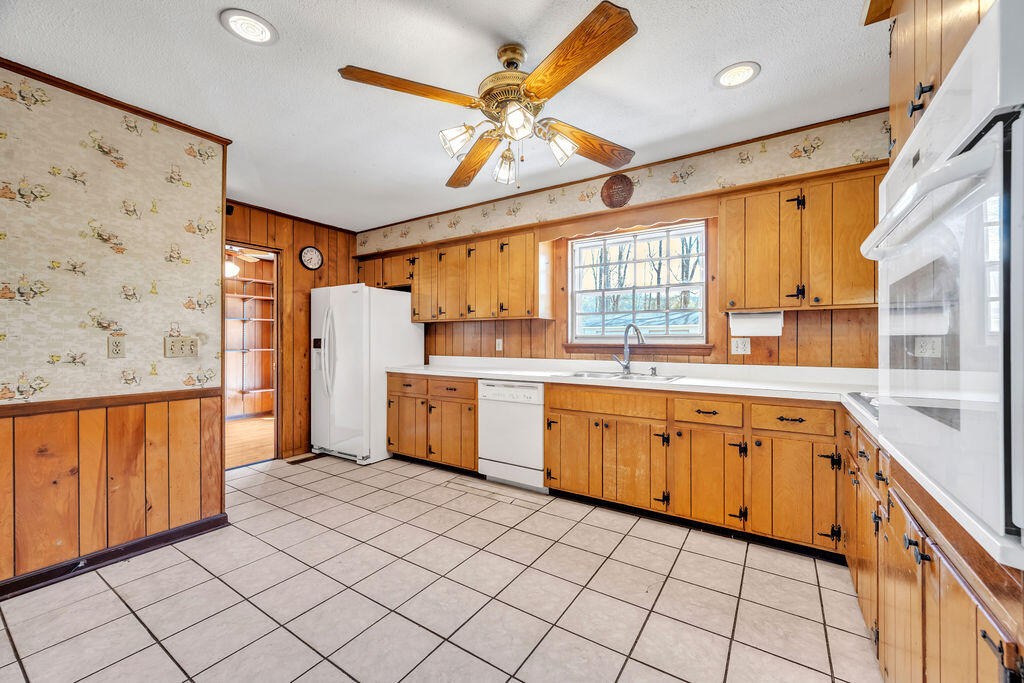 6914 Starlite Road Hixson, TN 37343 - Photo 18 of 57 6914StarLite-19