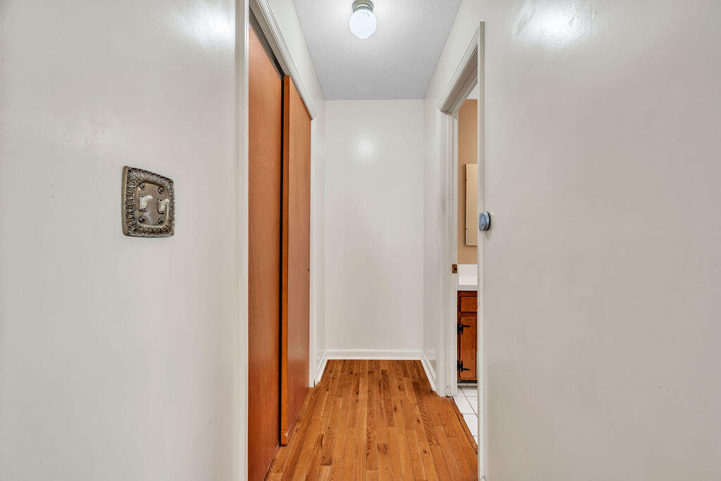 6914 Starlite Road Hixson, TN 37343 - Photo 38 of 57 6914StarLite-39