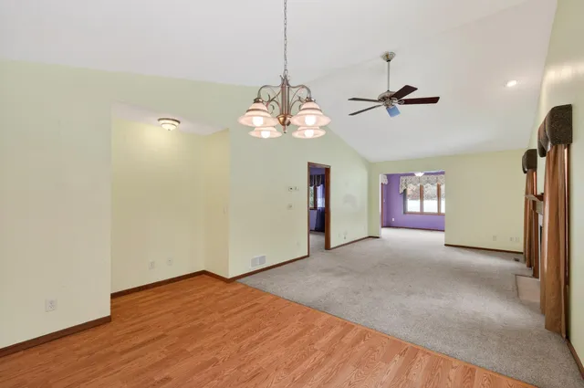 $299,900 | 531 Cedar Court, Taylors Falls, MN 55084