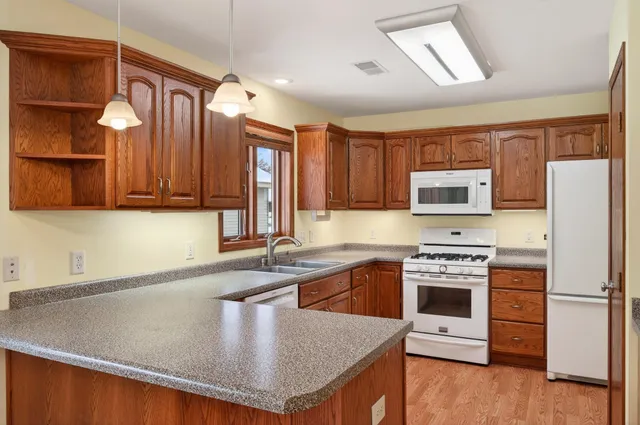 $299,900 | 531 Cedar Court, Taylors Falls, MN 55084