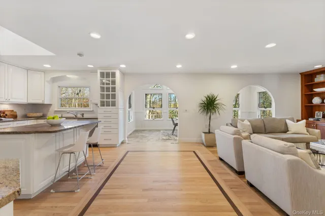 $2,200,000 | 21 Kolbert Drive, Scarsdale, NY 10583