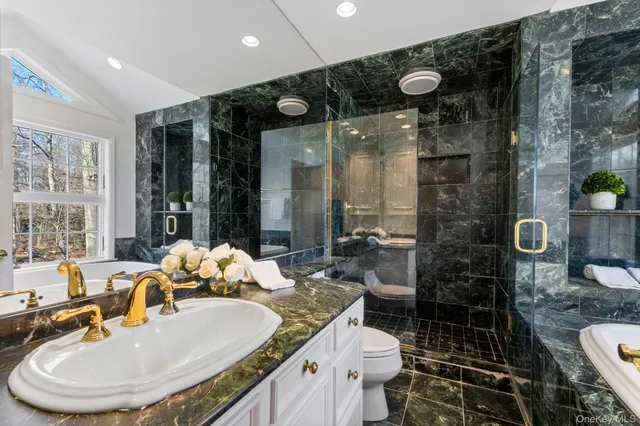 $2,200,000 | 21 Kolbert Drive, Scarsdale, NY 10583