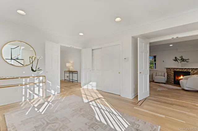 $2,200,000 | 21 Kolbert Drive, Scarsdale, NY 10583