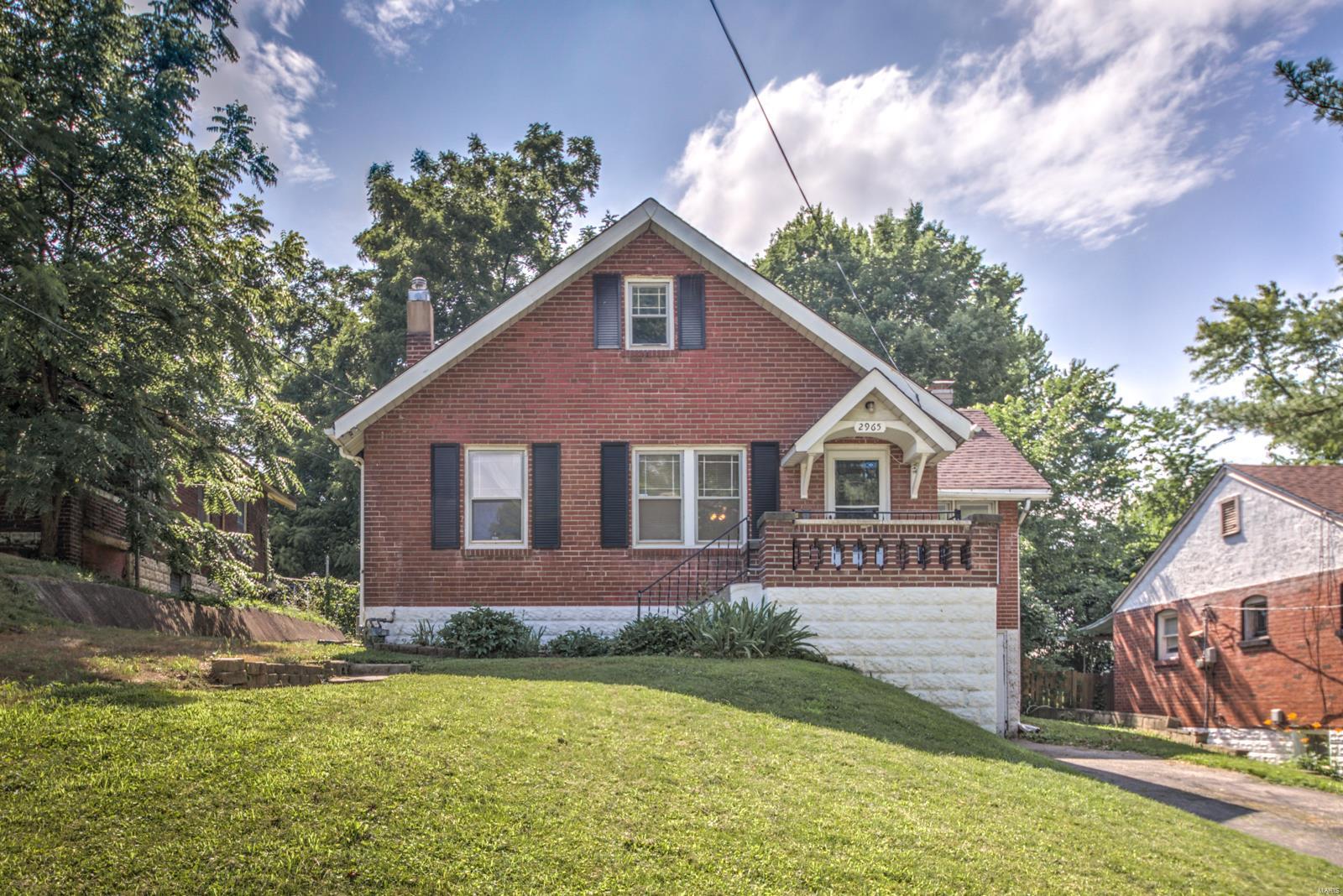 2965 Ridgeway Avenue St. Louis, MO 63114 - Photo 1 of 21 Gallery Image 1