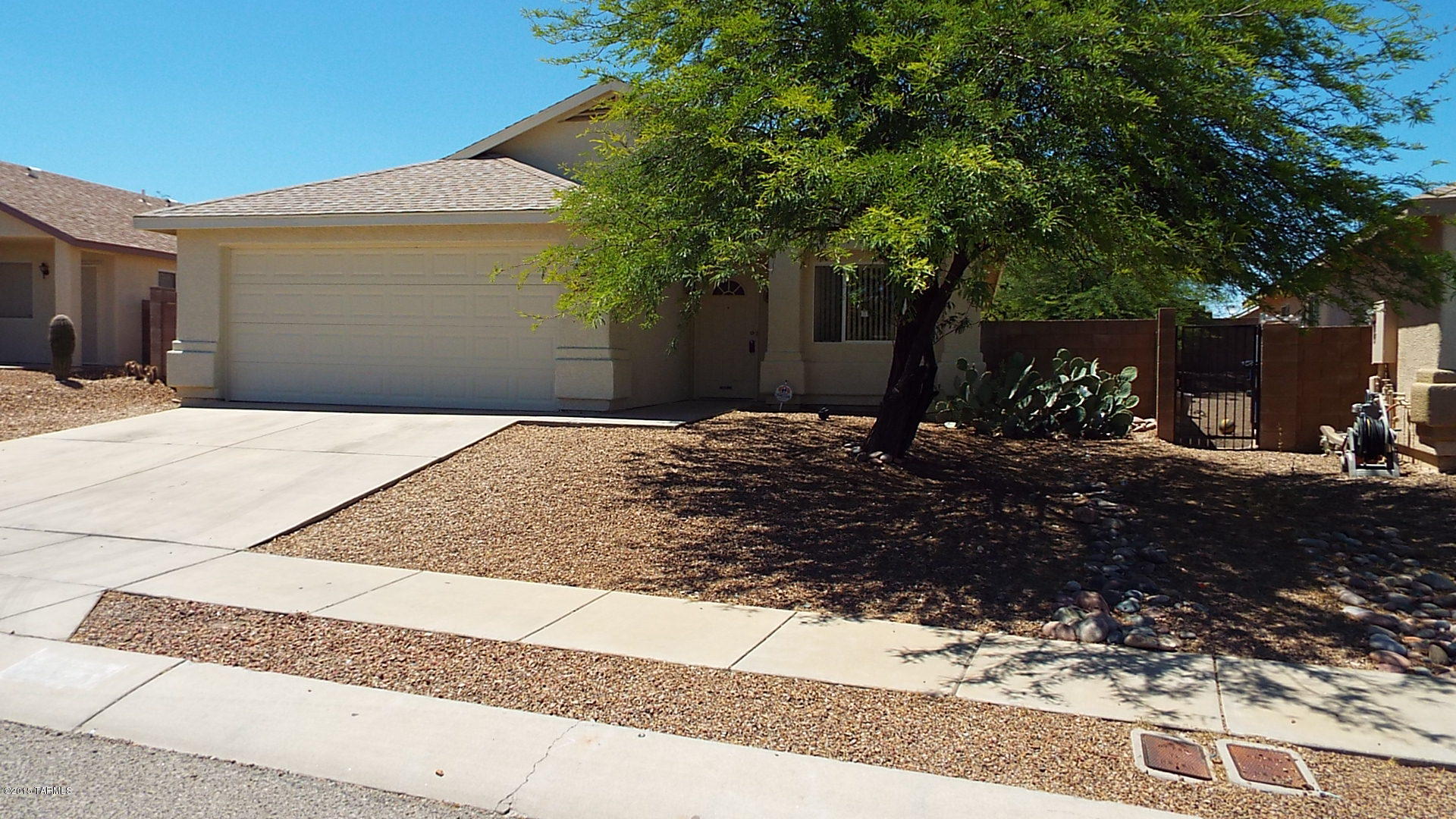 1331 North Falcon Ridge Drive Tucson, AZ 85745 - Photo 1 of 13
