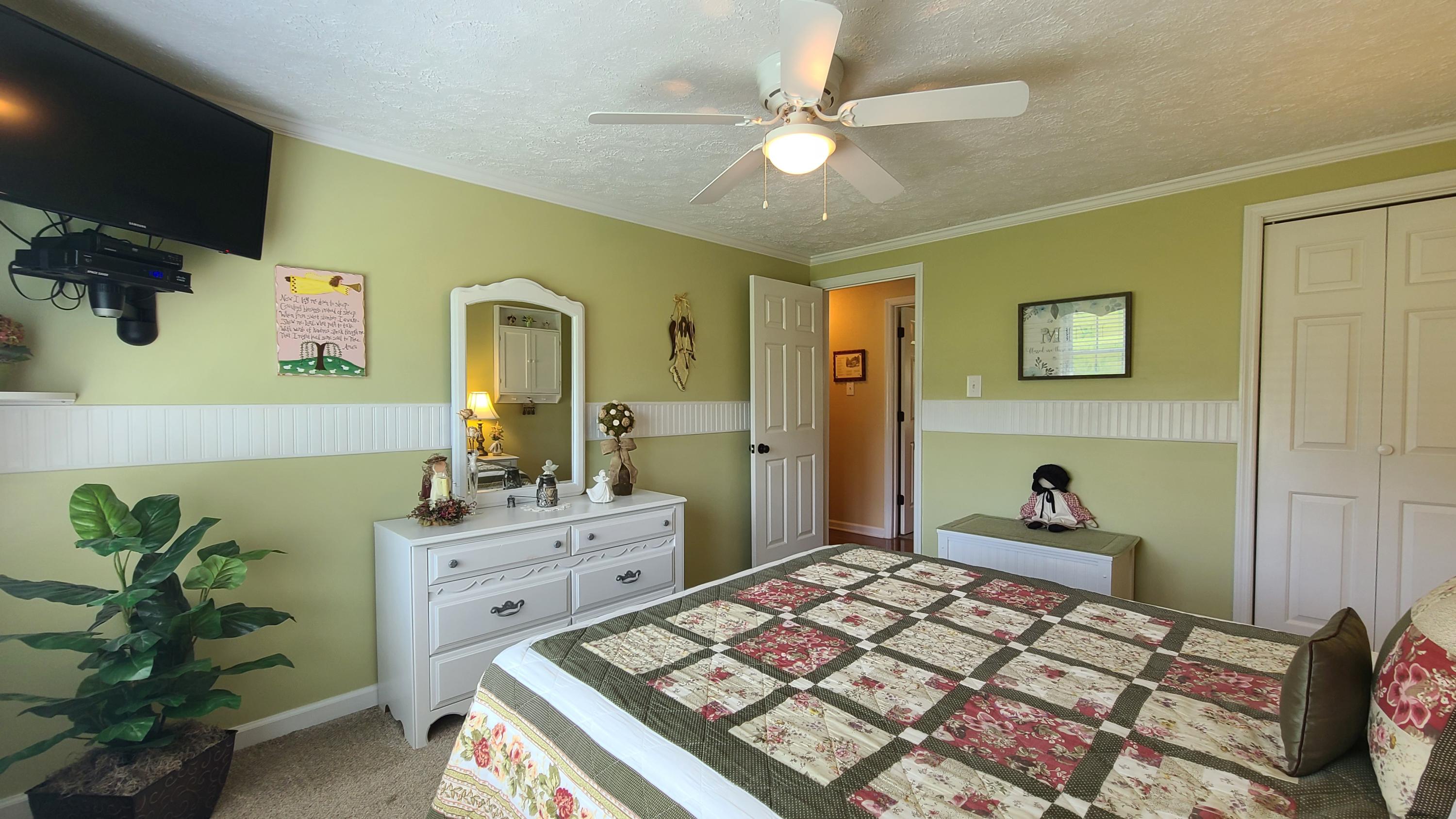 6826 Tinkerdale Road Roanoke, VA 24019 - Photo 20 of 40 20200710_112312