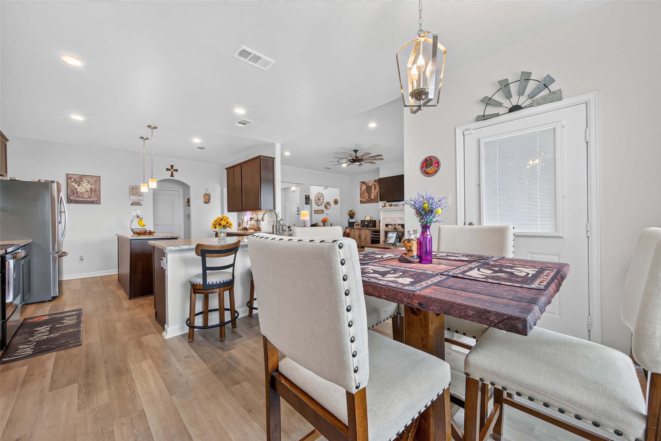 12324 North Chestnut Hills Road Conroe, TX 77303 - Photo 8 of 25