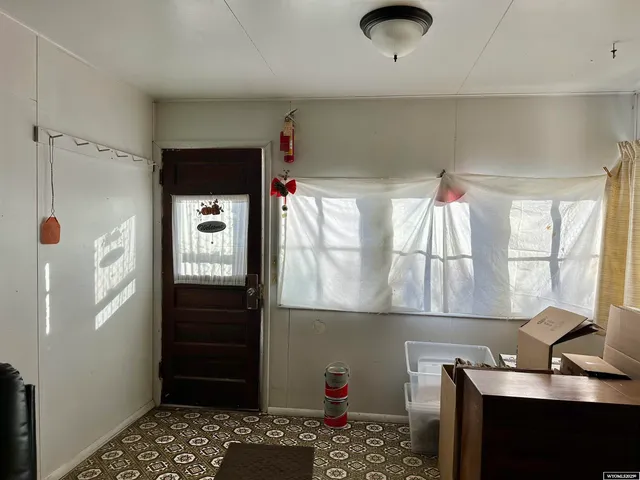 $170,000 | 125 Penland Street, Baggs, WY 82321