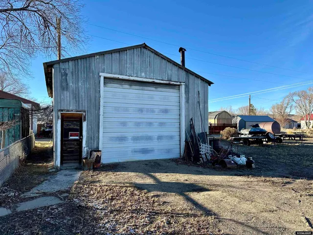 $170,000 | 125 Penland Street, Baggs, WY 82321