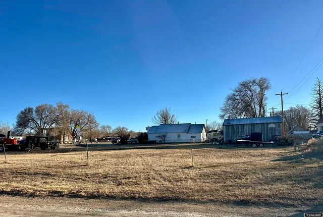 $170,000 | 125 Penland Street, Baggs, WY 82321