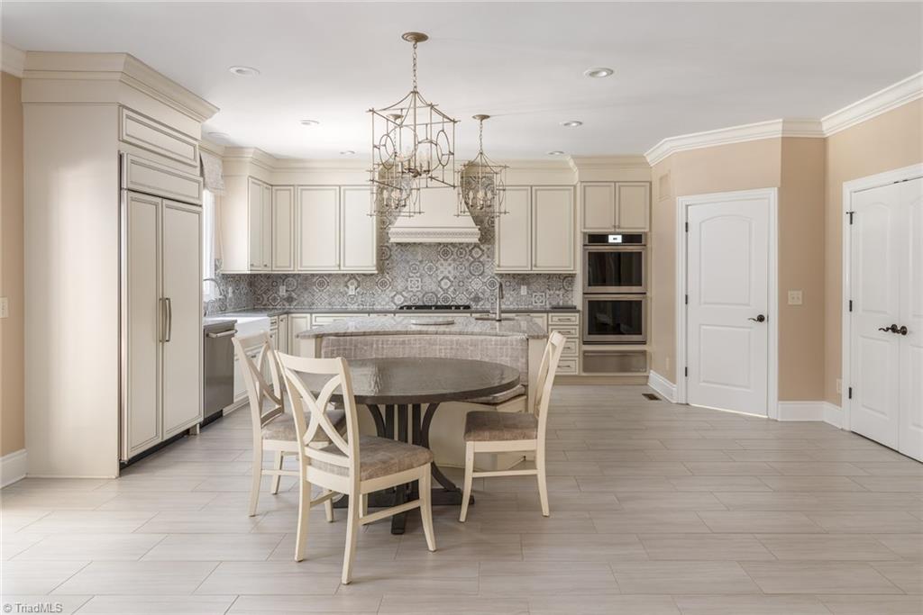 8307 Linville Oaks Drive Oak Ridge, NC 27310 - Photo 8 of 41 Gallery Image 8