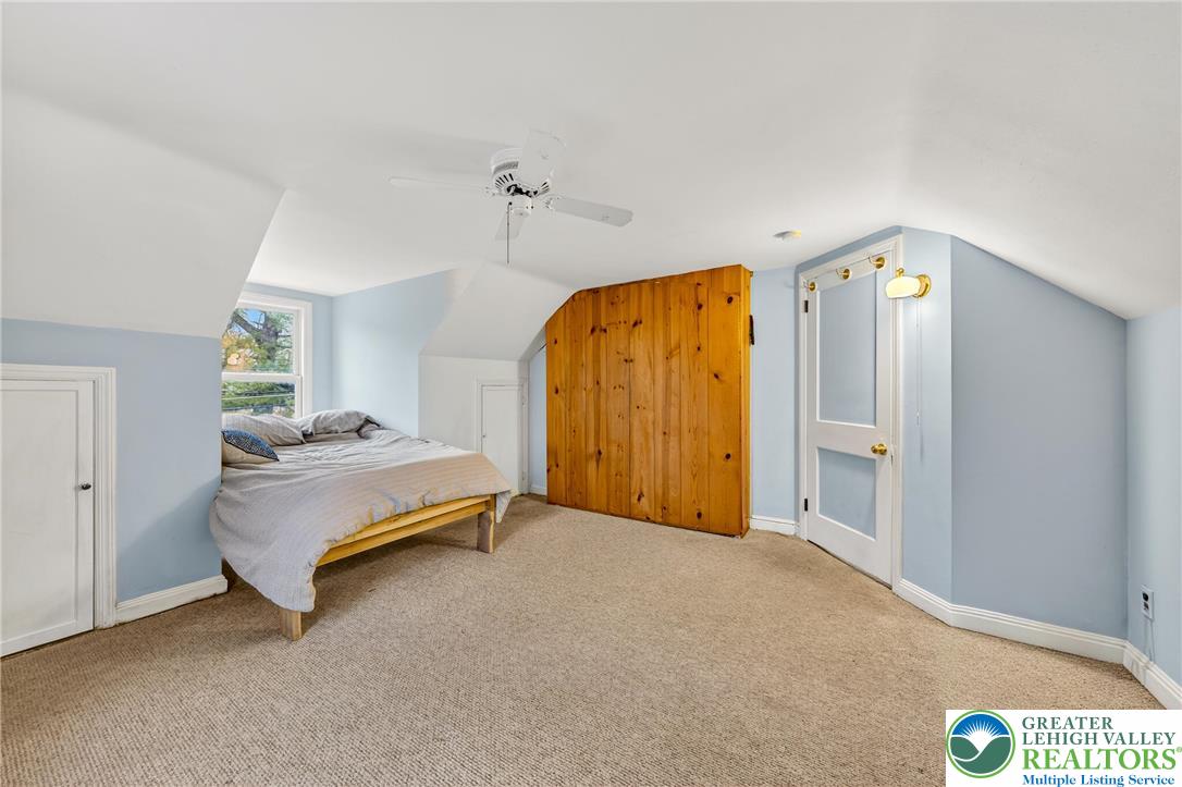 3540 Carter Road Bethlehem, PA 18020 - Photo 25 of 33 a spacious bedroom with a bed and a window