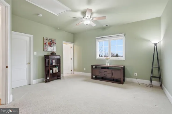 $1,448,000 | 9 Goldfinch Circle, Phoenixville, PA 19460