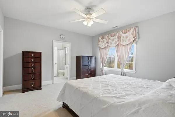 $1,448,000 | 9 Goldfinch Circle, Phoenixville, PA 19460