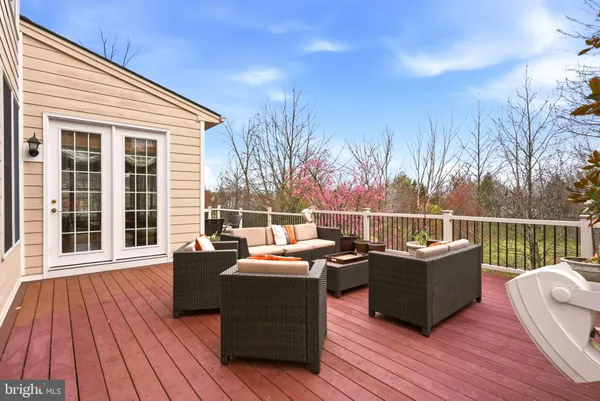 $1,448,000 | 9 Goldfinch Circle, Phoenixville, PA 19460
