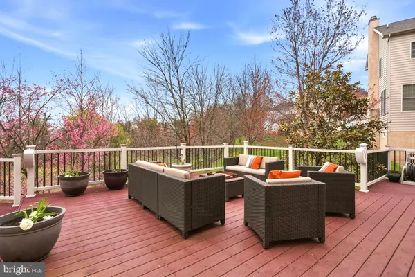 $1,448,000 | 9 Goldfinch Circle, Phoenixville, PA 19460