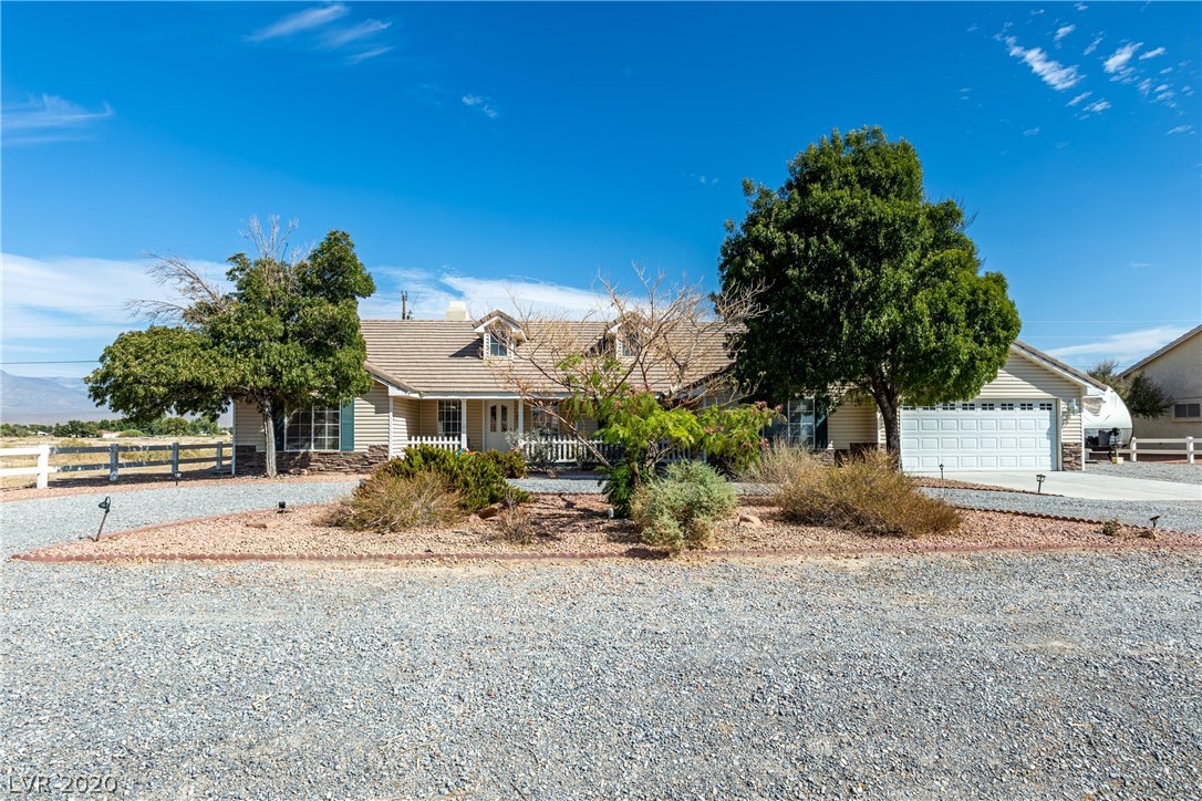 2011 South Blagg Road Pahrump, NV 89048 - Photo 4 of 50 Gallery Image 4