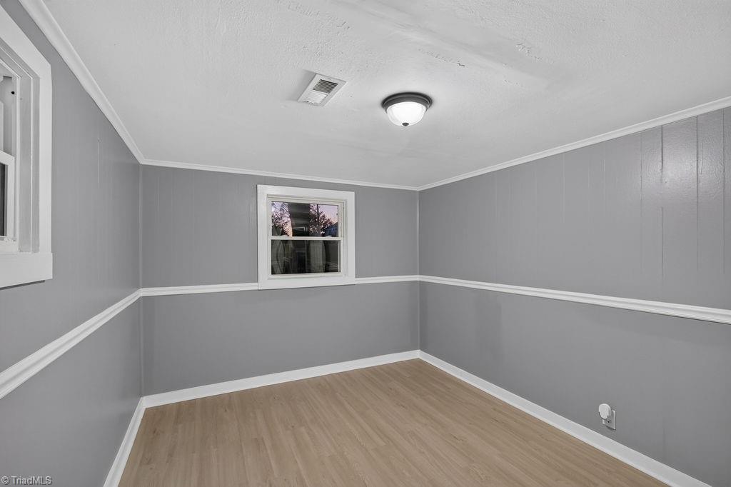 122 Galyean Road Mount Airy, NC 27030 - Photo 9 of 24 Gallery Image 9