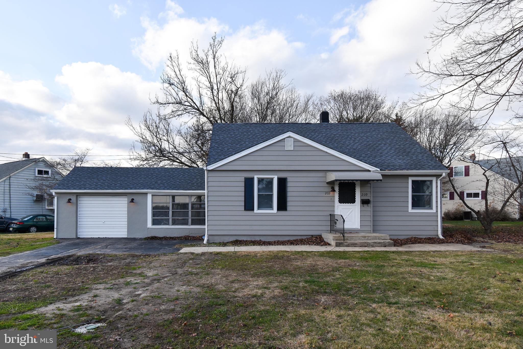 209 East Evesham Road Runnemede, NJ 08078 - Photo 1 of 15