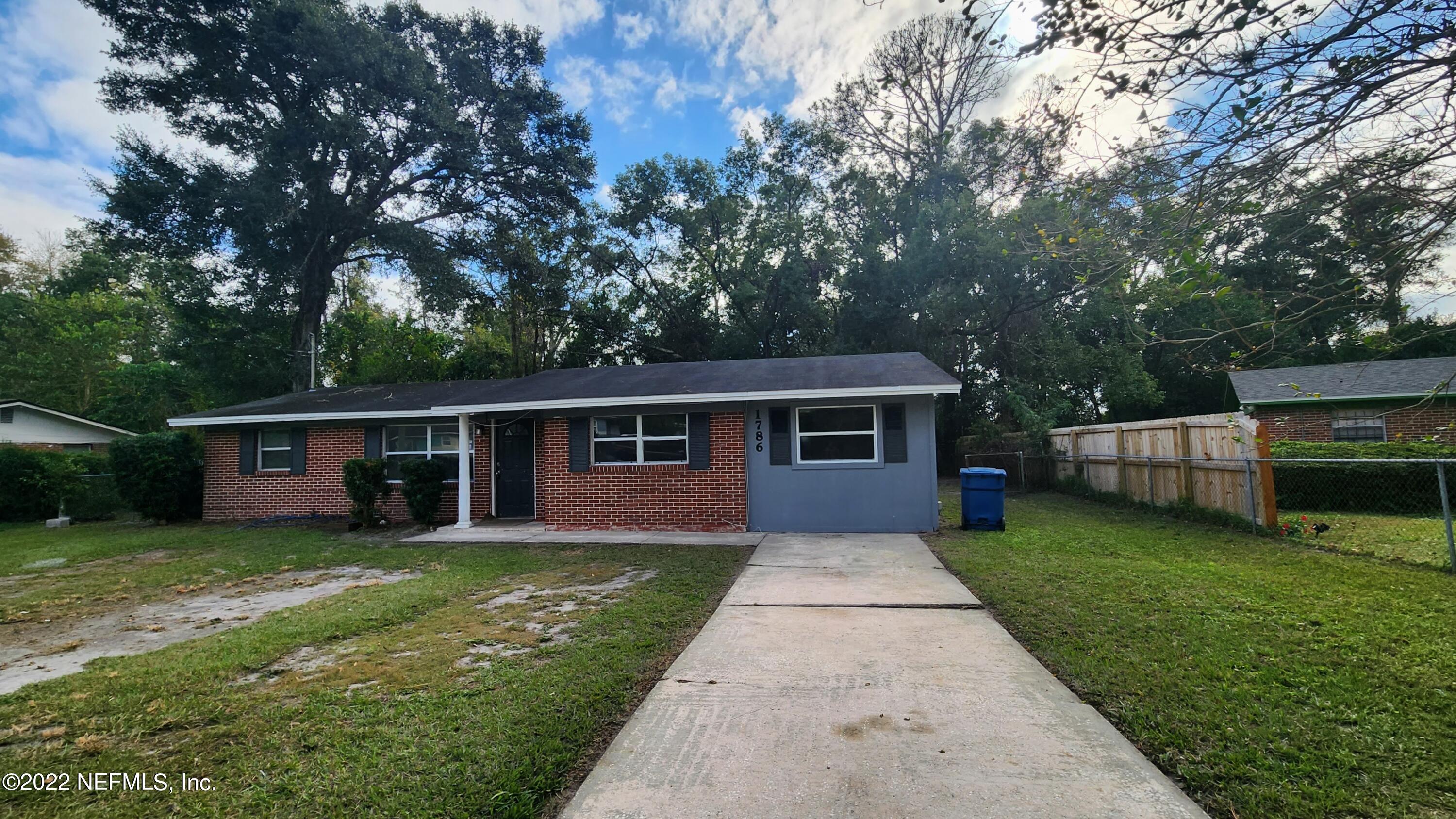 1786 Merivale Road South Jacksonville, FL 32208 - Photo 1 of 16 Front