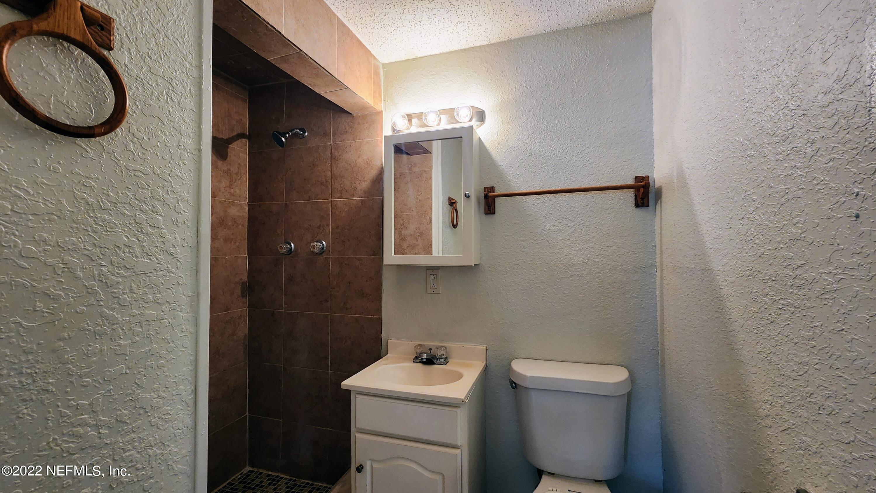 1786 Merivale Road South Jacksonville, FL 32208 - Photo 11 of 16 20221116_142842