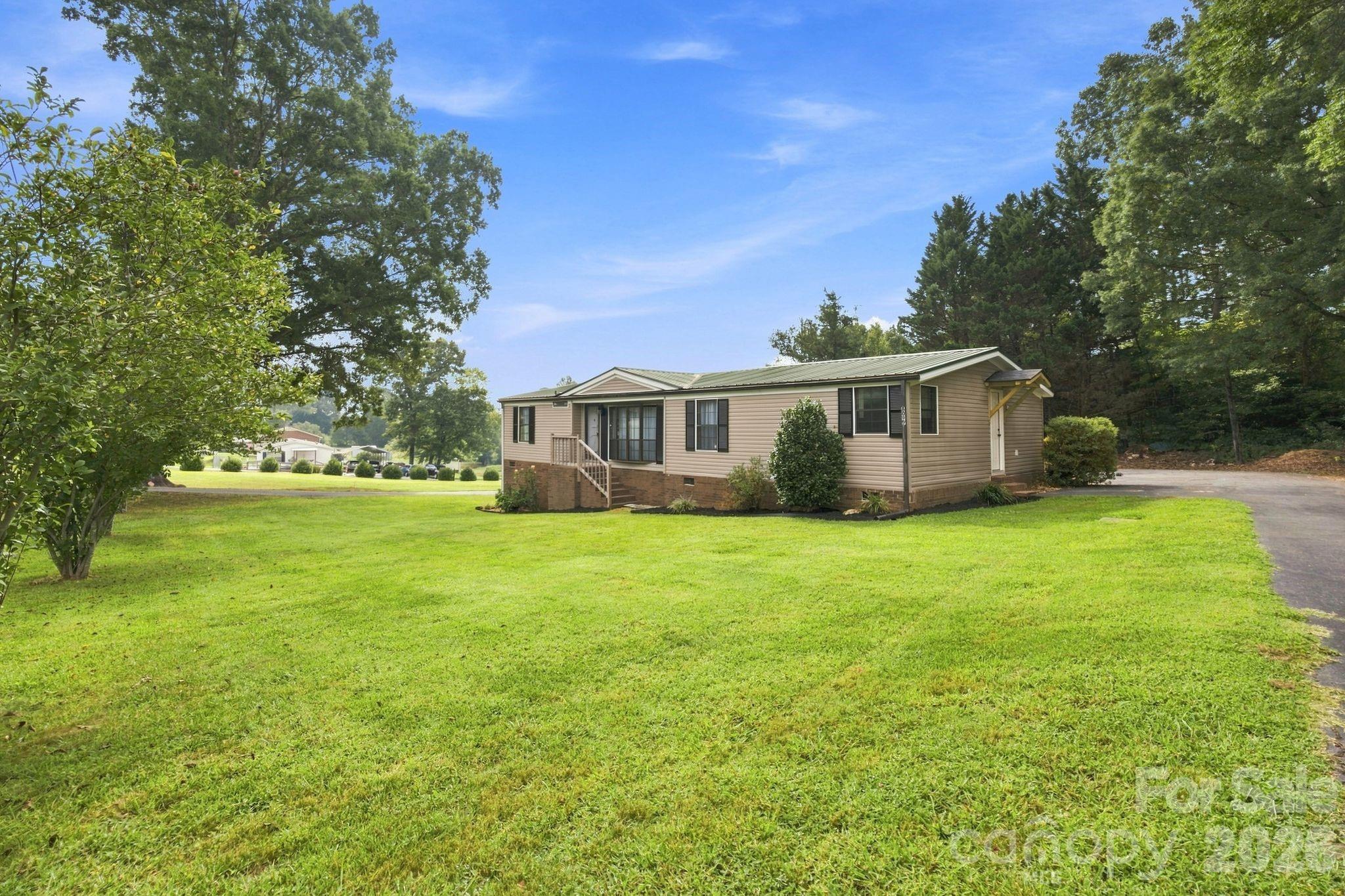 8099 Riverbend Road Claremont, NC 28610 - Photo 19 of 29 Gallery Image 19