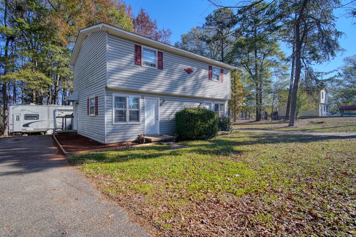 153 Caston Circle Boiling Springs, SC 29316 - Photo 3 of 34 Gallery Image 3