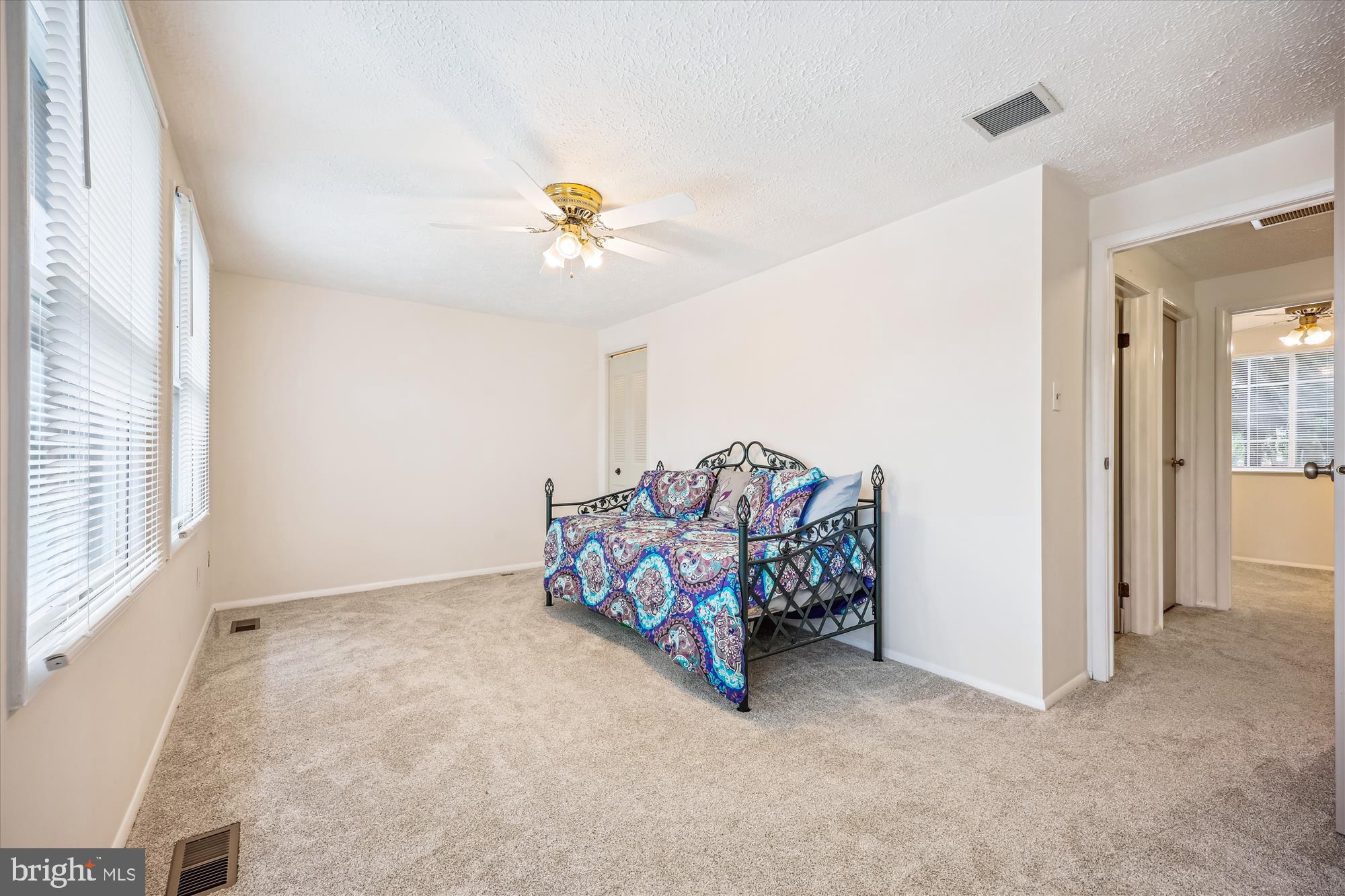 25510 Coltrane Drive Damascus, MD 20872 - Photo 13 of 50 a view of an empty room with a window