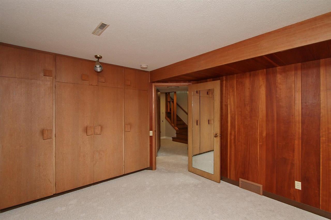 2006 Glendale Road Iowa City, IA 52245 - Photo 29 of 35 Gallery Image 29