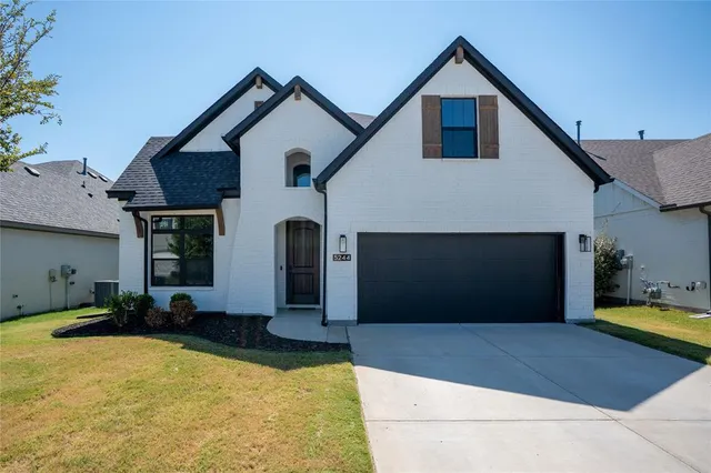 $494,500 | 5244 Ranchero Trail, Fort Worth, TX 76126