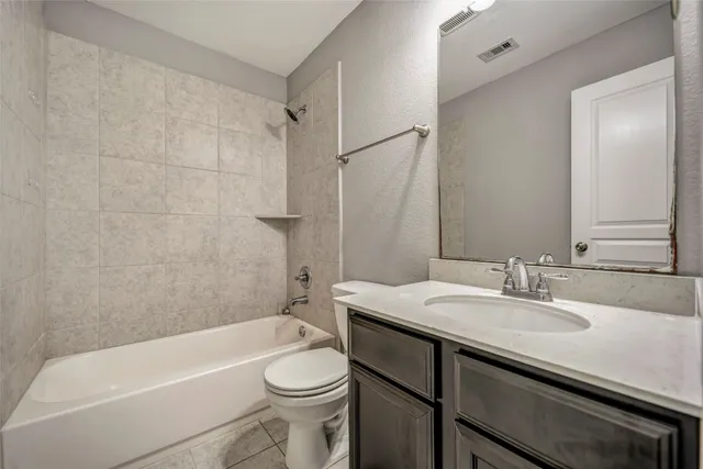 $370,000 | 3714 Logandale Ridge Lane, Katy, TX 77493