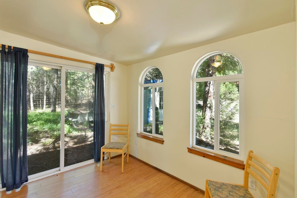 1224 Davis Place Road Mount Shasta, CA 96067 - Photo 21 of 27 Gallery Image 21