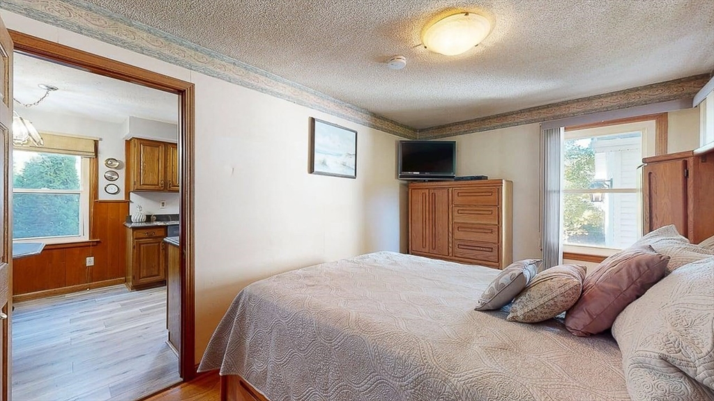 227 Gore Road Webster, MA 01570 - Photo 15 of 35 Gallery Image 15