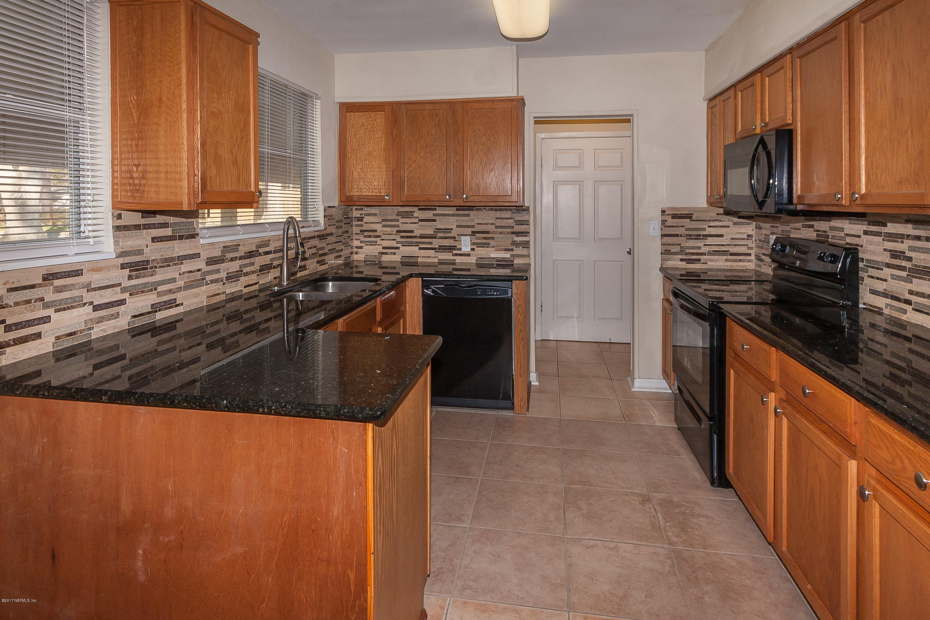 540824 Lem Turner Road Callahan, FL 32011 - Photo 17 of 26 kitchen_4