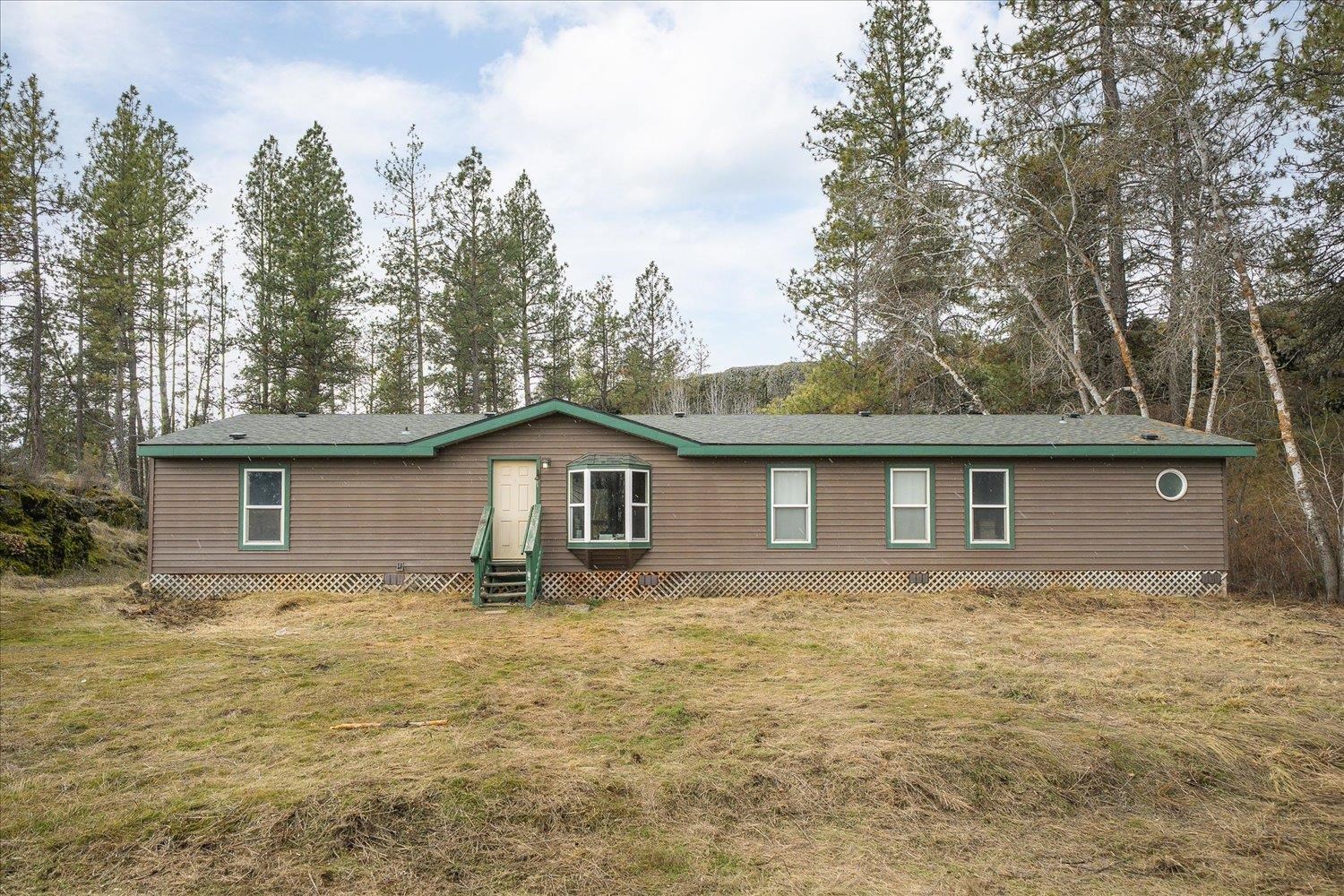 24828 South Pine Springs Road Cheney, WA 99004 - Photo 2 of 26