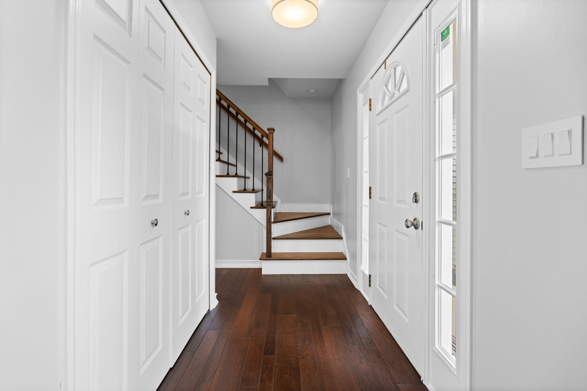 5615 Pebble Ridge Court Ann Arbor, MI 48108 - Photo 2 of 62 Foyer