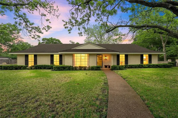 $695,000 | 4809 Pecan Terrace, Waco, TX 76710