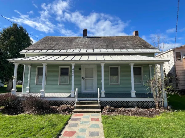 $449,000 | 442 East Main Street, Middlebury, VT 05753