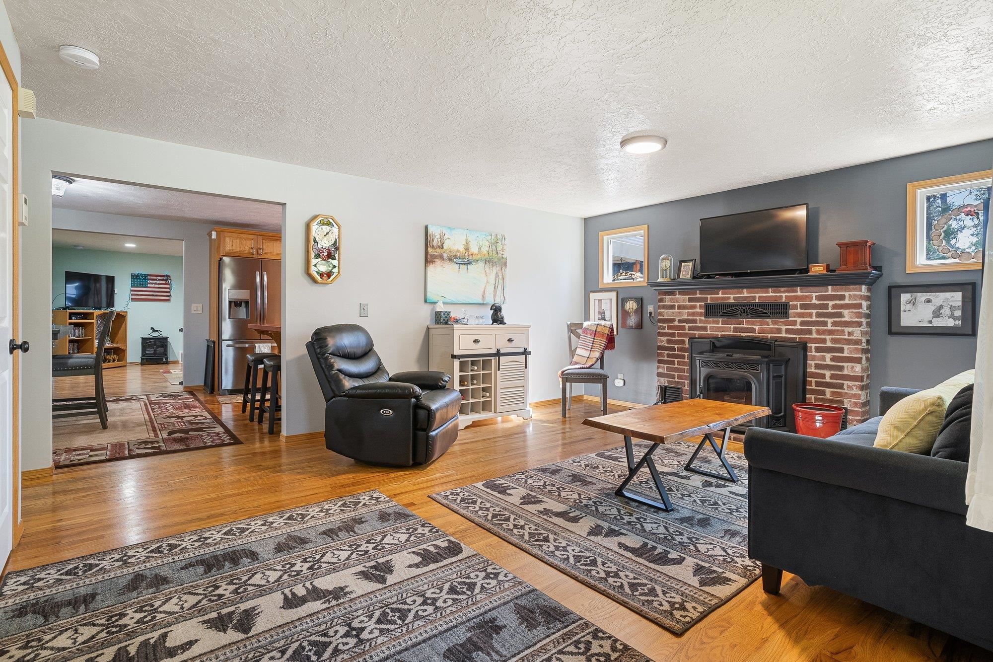 1206 North Grove Road Spokane, WA 99224 - Photo 3 of 35