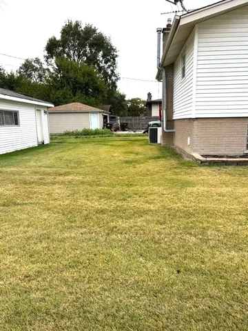 $190,000 | 3831 168th Street, Country Club Hills, IL 60478