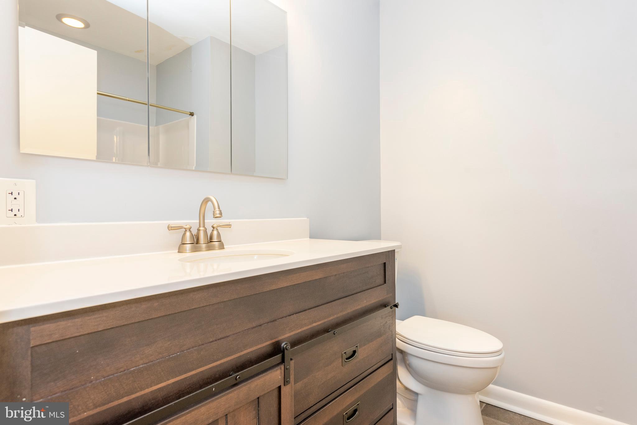 5013 Durham Road West Columbia, MD 21044 - Photo 26 of 37 Hall Full Bathroom Renovated