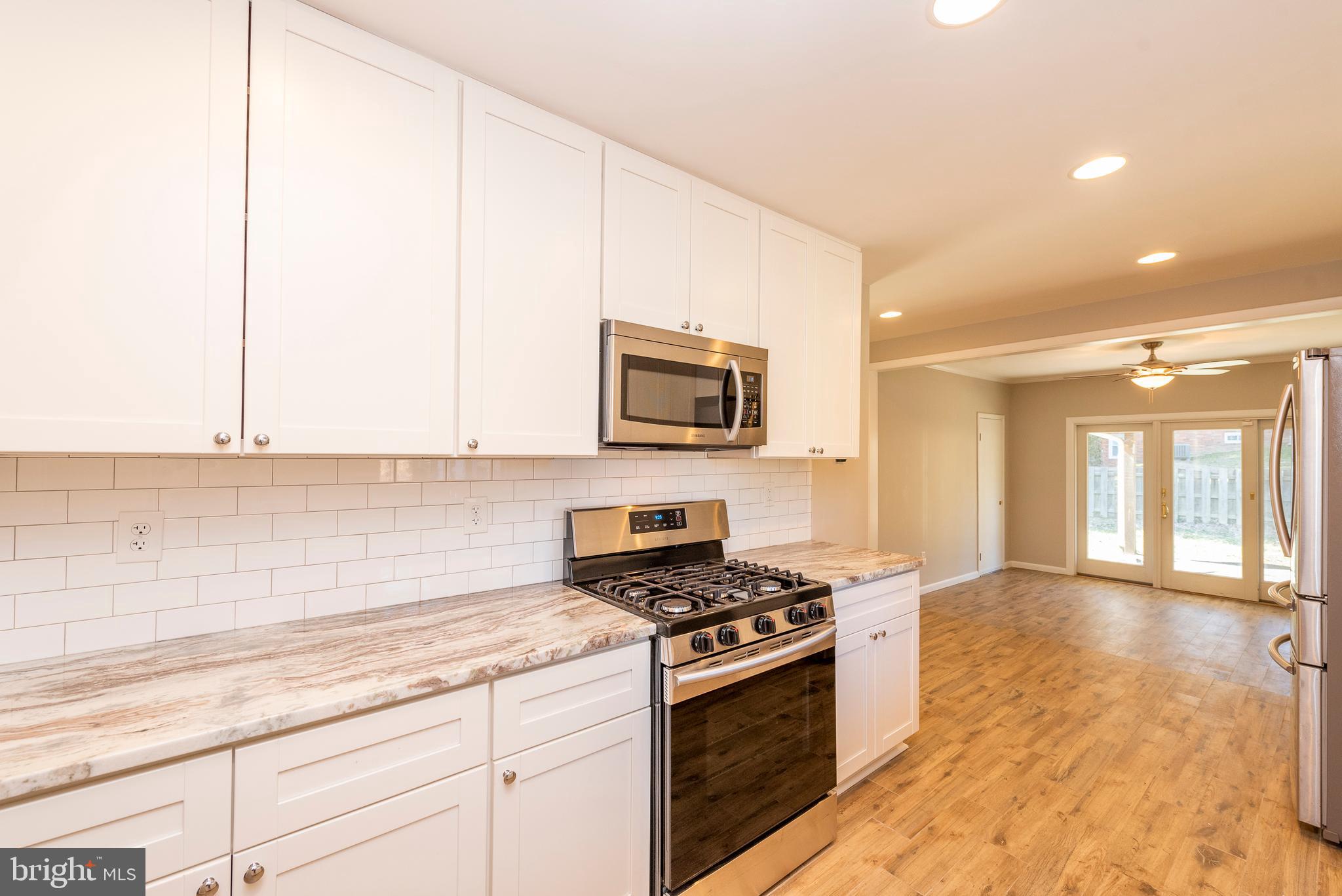 5013 Durham Road West Columbia, MD 21044 - Photo 10 of 37 Renovated Kitchen, Natural Gas Cooking