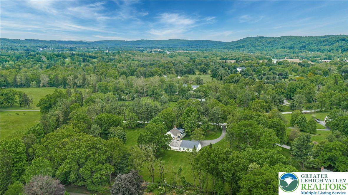 1803 Apple Tree Lane Bethlehem, PA 18015 - Photo 46 of 47