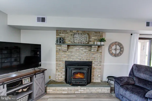$315,000 | 6 Providence Forge Road, Royersford, PA 19468
