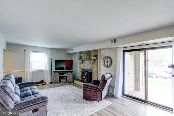 $315,000 | 6 Providence Forge Road, Royersford, PA 19468