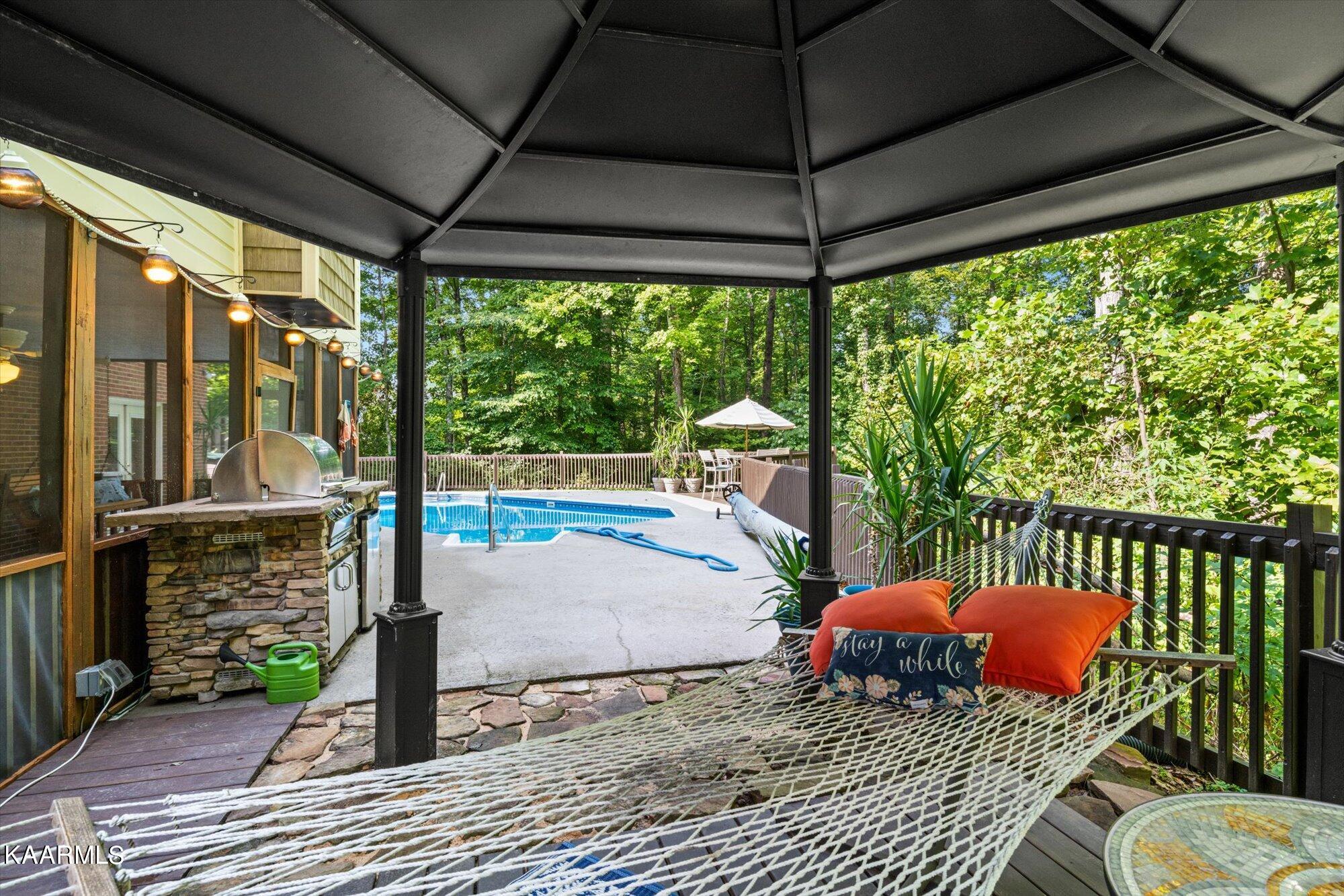 101 Crestview Lane Oak Ridge, TN 37830 - Photo 44 of 48 46-101-Crestview-Ln-Oak-Ridge-TN-46