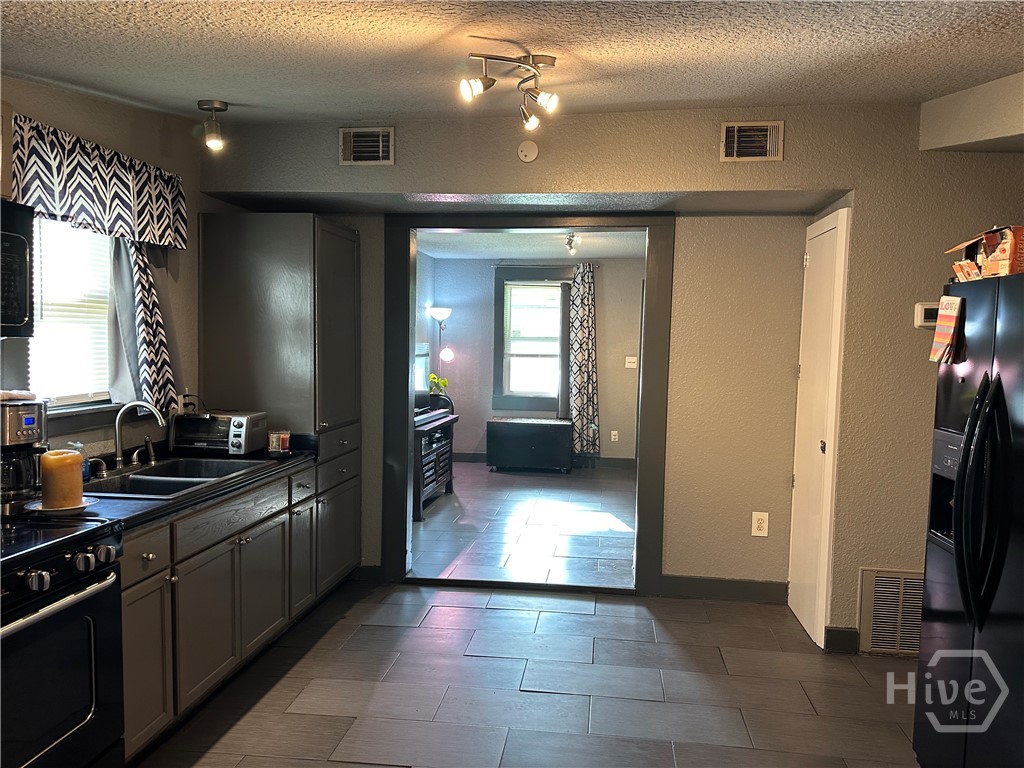 214 Cantyre Street Port Wentworth, GA 31407 - Photo 11 of 31